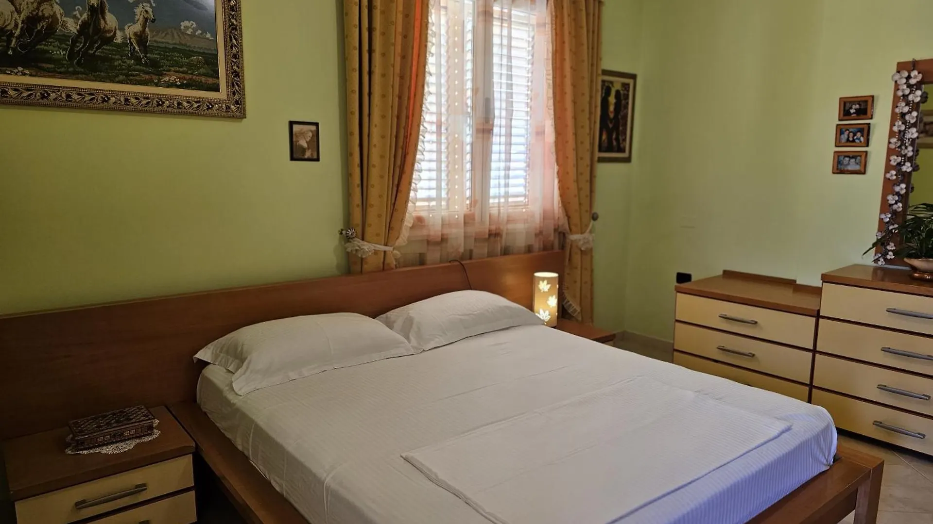 Geard Apartament Vlore Apartment