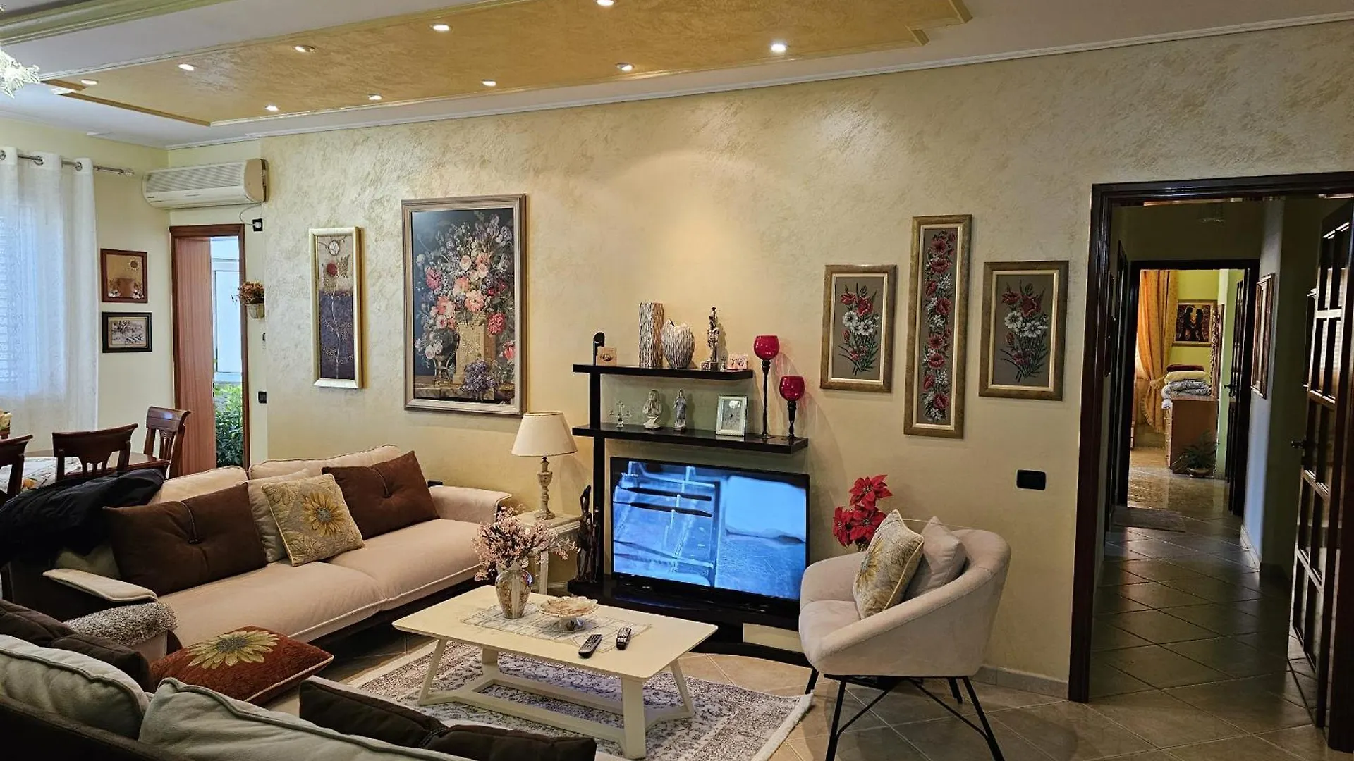 Geard Apartament Vlore Apartment